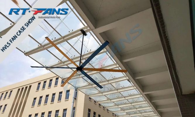 5 Ưu điểm của Quạt trần công nghiệp so với Quạt treo tường 5 uu diem cua quat tran cong nghiep