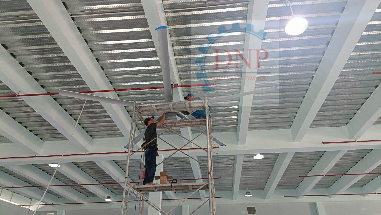lắp đặt quạt trần công nghiệp Kvat Garment