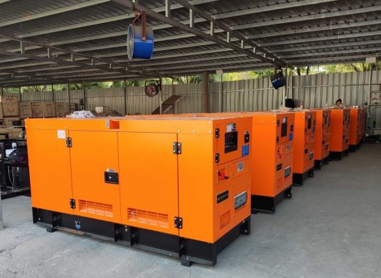 Máy phát điện công nghiệp z4650565212704 2e1c7d2bd356e66fb1d5f5989e67da63
